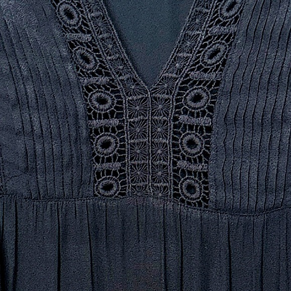 Maeve Anthropologie Black Boho Babydoll Short Sleeve Blouse Size Large Top - Picture 5 of 12